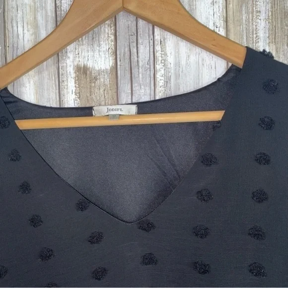 Jodifl Black Ikat Balloon Sleeve Blouse - Picture 4 of 6